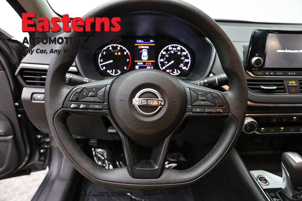 Used 2023 Nissan Altima 2.5 S FWD image 10