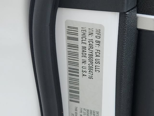 Used 2023 Jeep Grand Cherokee 4WD 4xe w/ Luxury Tech Group II image 28