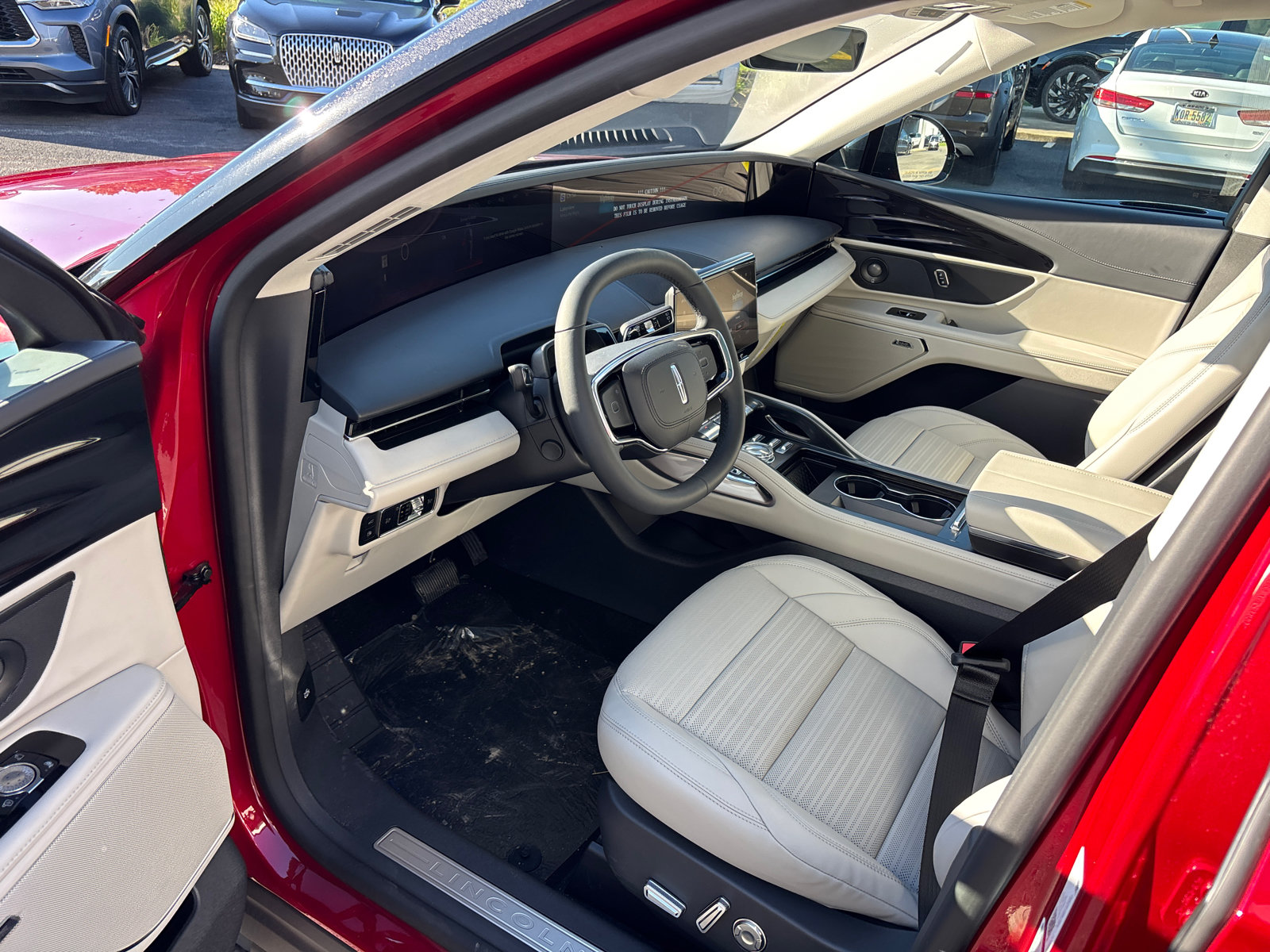 New 2026 Lincoln Nautilus Reserve w/ Jet Appearance Package AWD/4WD image 24