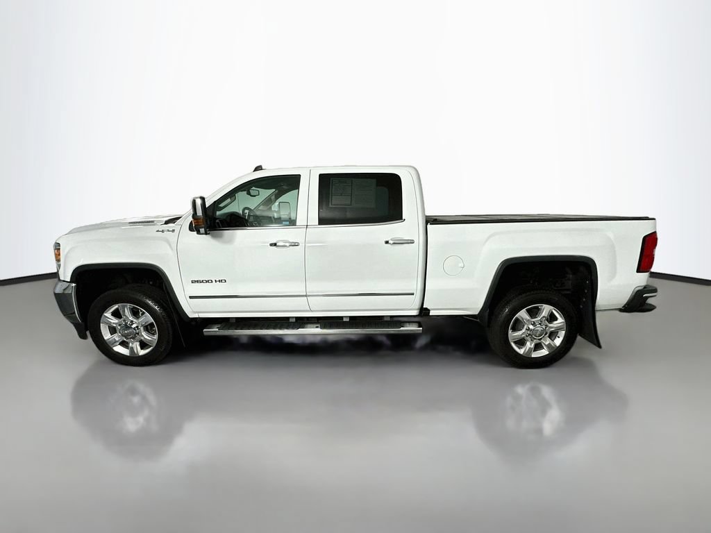 Used 2018 GMC Sierra 2500 SLT w/ Duramax Plus Package AWD/4WD image 4