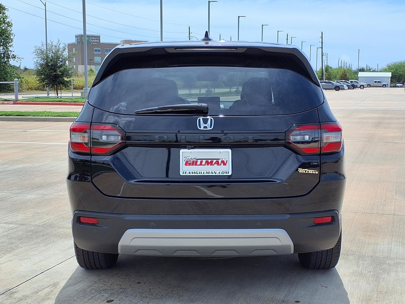 Used 2025 Honda Pilot EX-L image 6