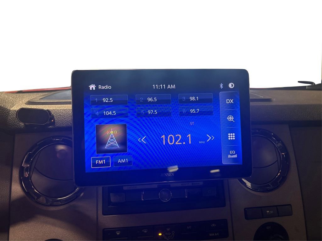 Used 2016 Ford F350 XLT w/ XLT Premium Package image 24