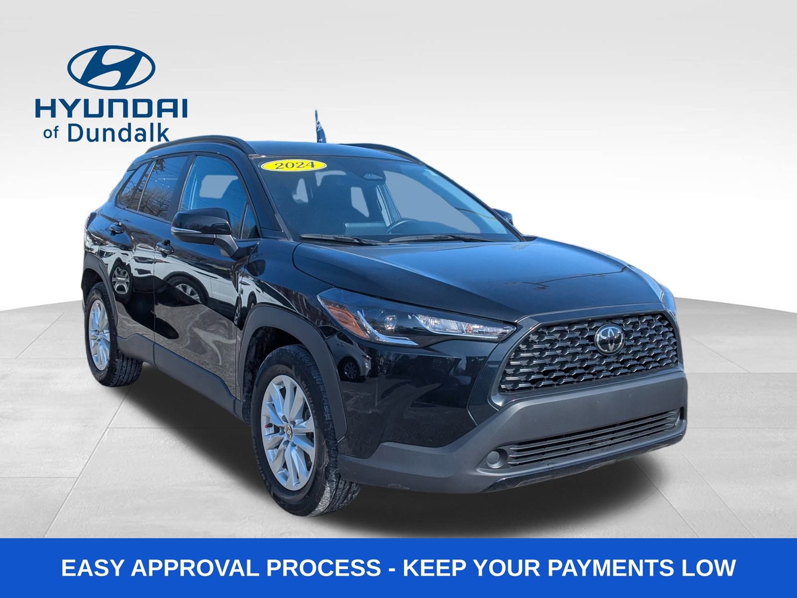 Used 2024 Toyota Corolla Cross LE image 10