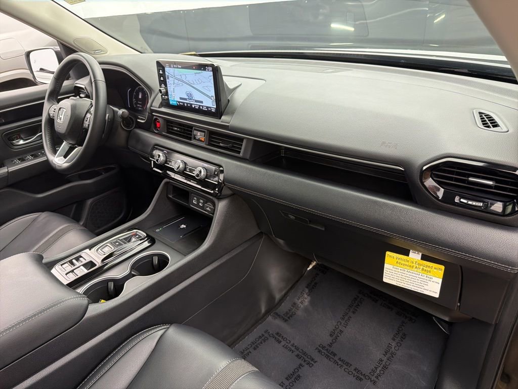 Used 2025 Honda Pilot Touring image 30