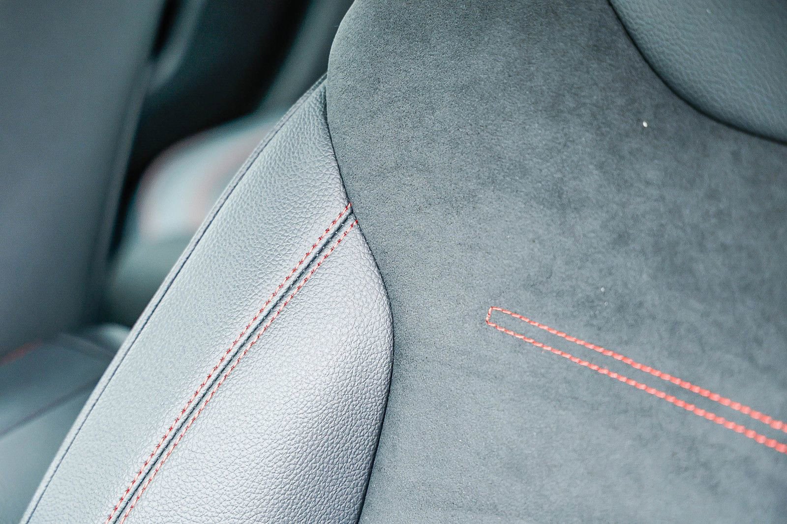 Certified 2025 Mercedes-Benz CLA 35 AMG 4MATIC image 25