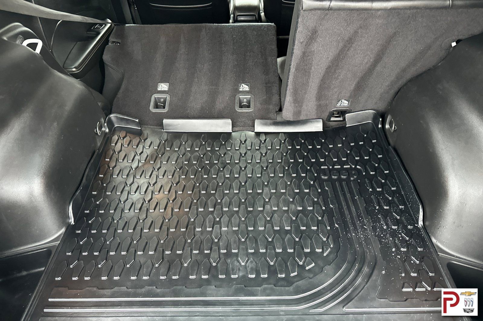 Used 2019 Jeep Compass Latitude image 18