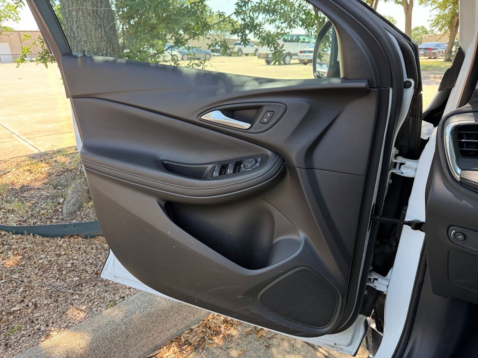 Used 2025 Buick Encore GX Preferred FWD image 18
