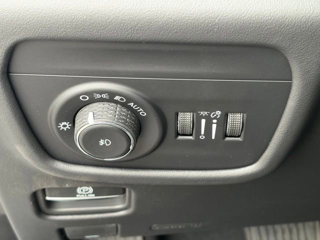 New 2026 Jeep Grand Cherokee Summit AWD/4WD image 24