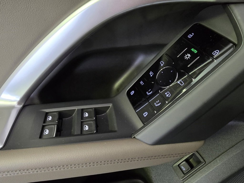 Certified 2025 Audi Q5 Premium image 9