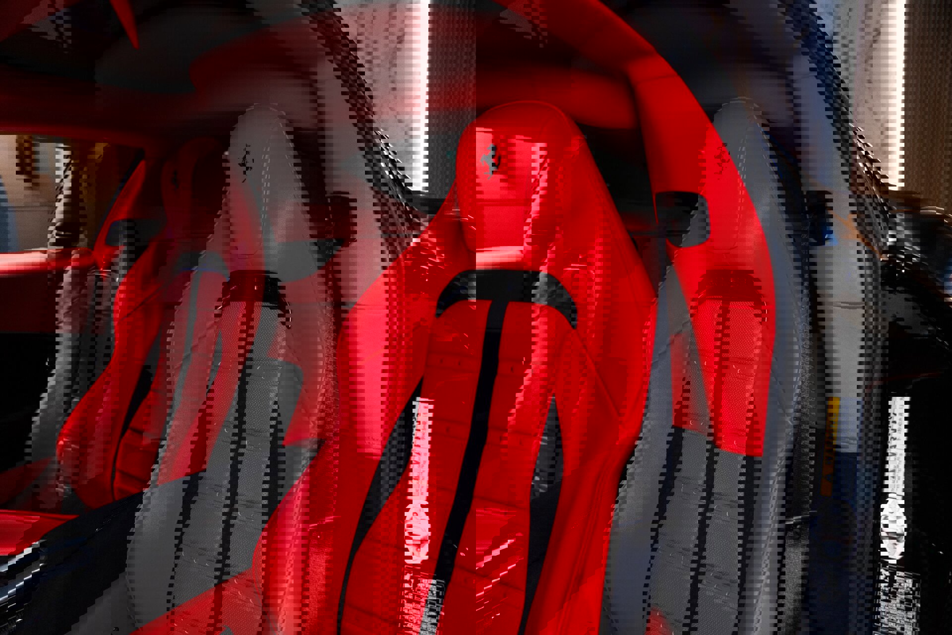 Used 2025 Ferrari 12Cilindri image 7