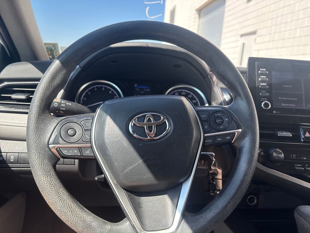 Used 2023 Toyota Camry LE image 17