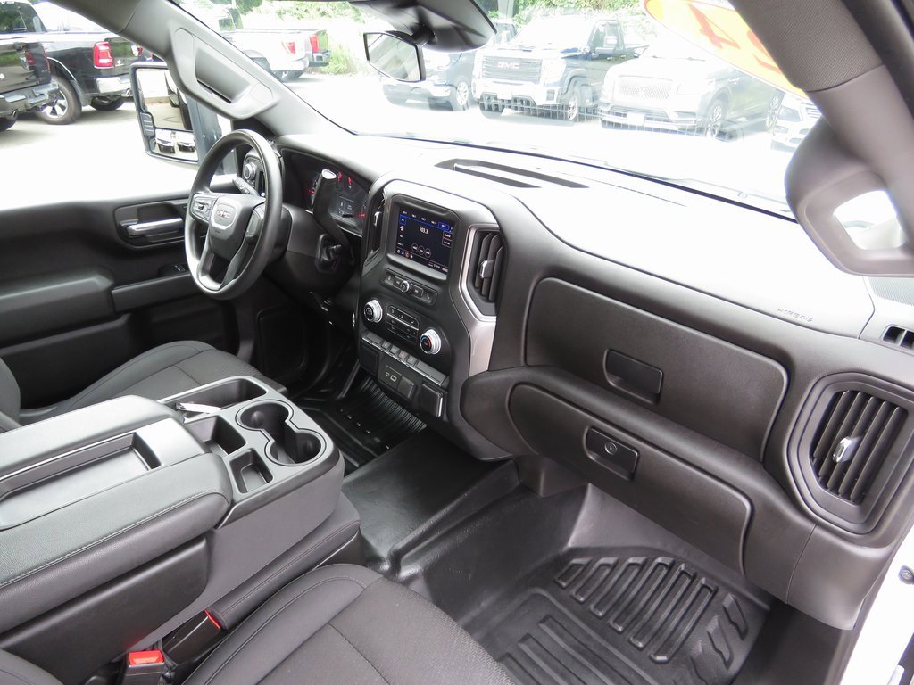 Used 2024 GMC Sierra 3500 Pro w/ Convenience Package image 15