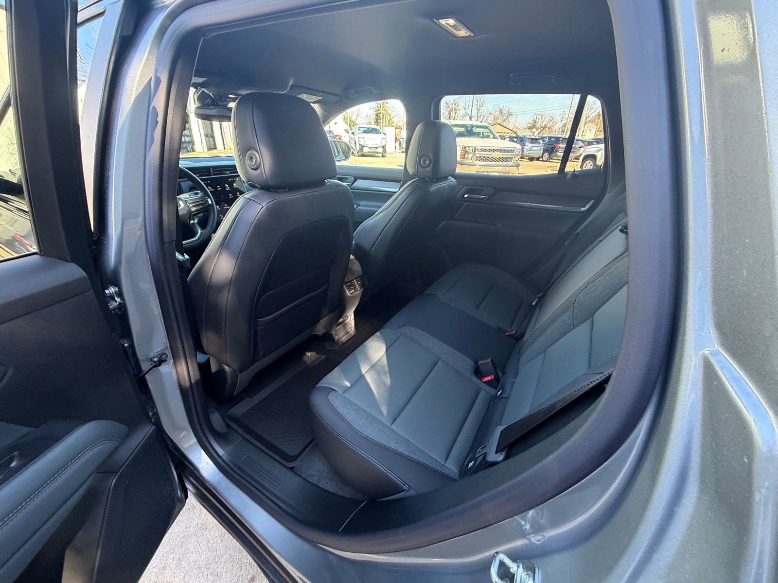 New 2026 GMC Terrain AT4 w/ LPO, Floor Liner Package image 28