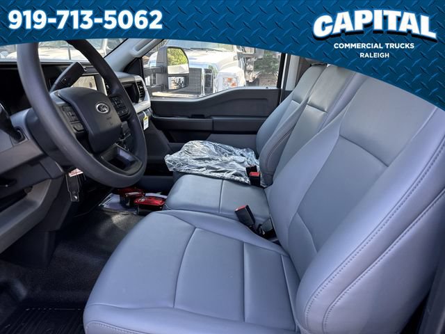 New 2026 Ford F550 4x4 Regular Cab Super Duty image 17
