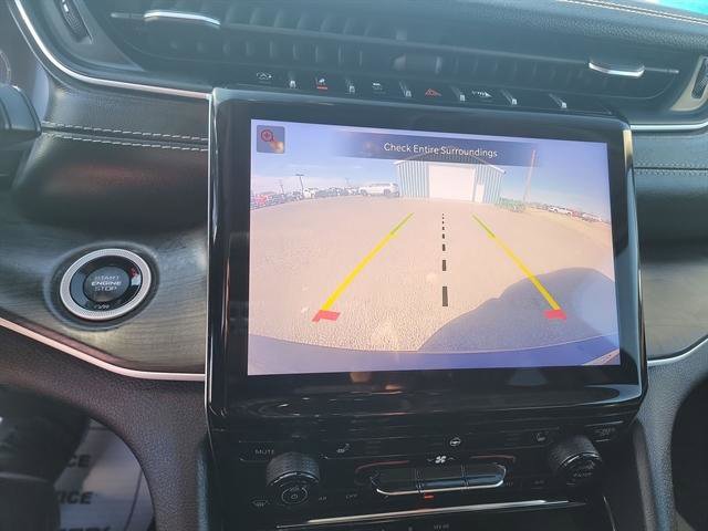 Used 2021 Jeep Grand Cherokee L Limited image 17