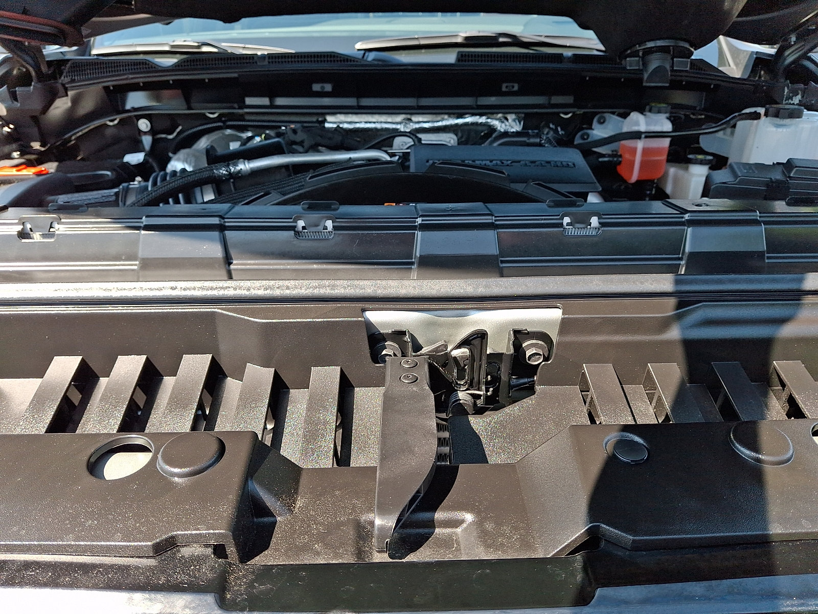 Certified 2025 GMC Sierra 2500 Denali Ultimate AWD/4WD image 28