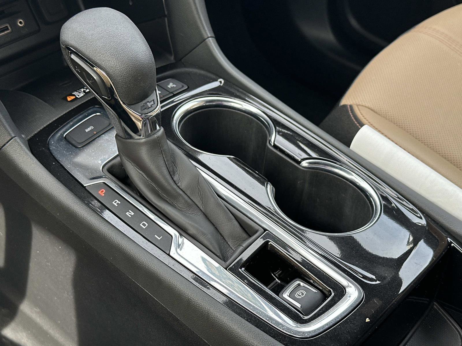 Certified 2023 Chevrolet Equinox Premier image 30