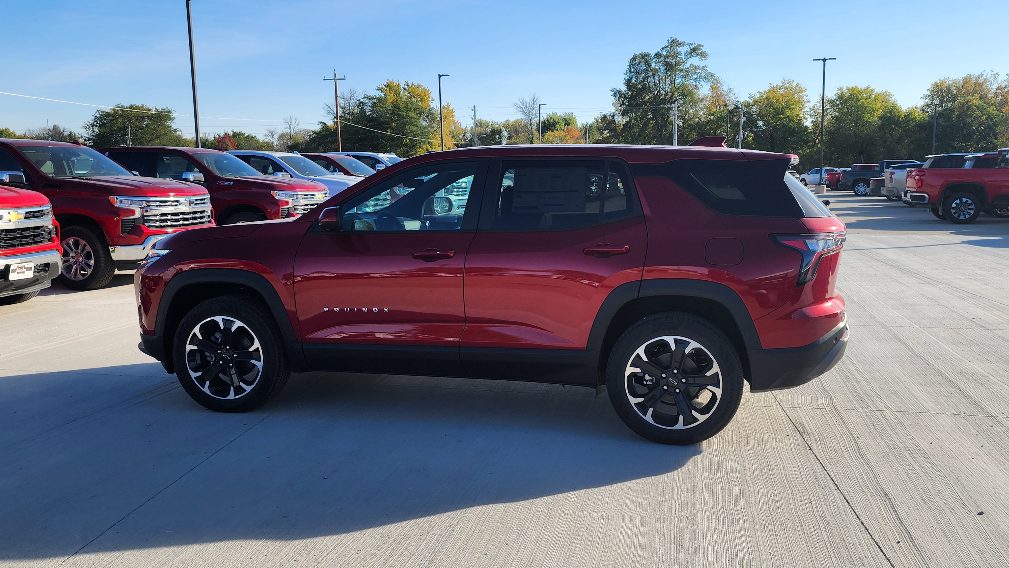 New 2026 Chevrolet Equinox LT w/ Convenience Package II image 6