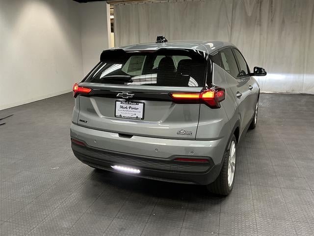 New 2027 Chevrolet Bolt LT w/ Comfort Package FWD image 5