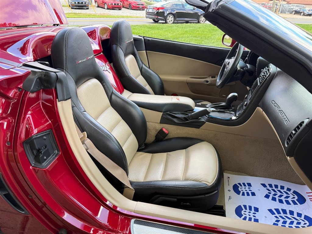 Used 2010 Chevrolet Corvette Grand Sport w/ Preferred Equipment Group RWD image 68