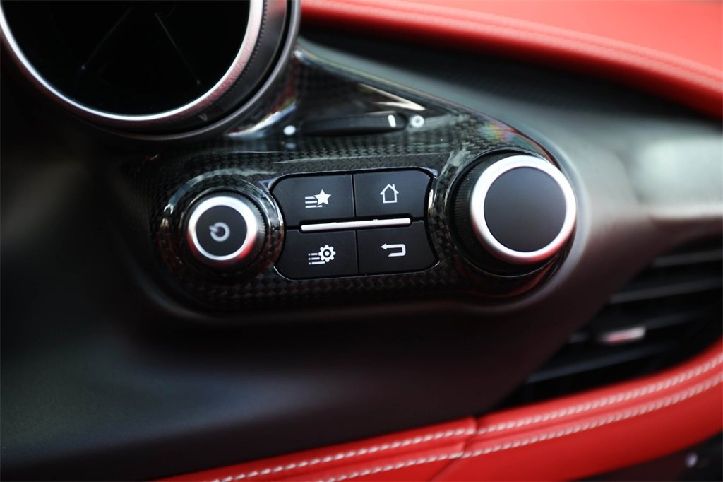 Certified 2021 Ferrari F8 Tributo image 36