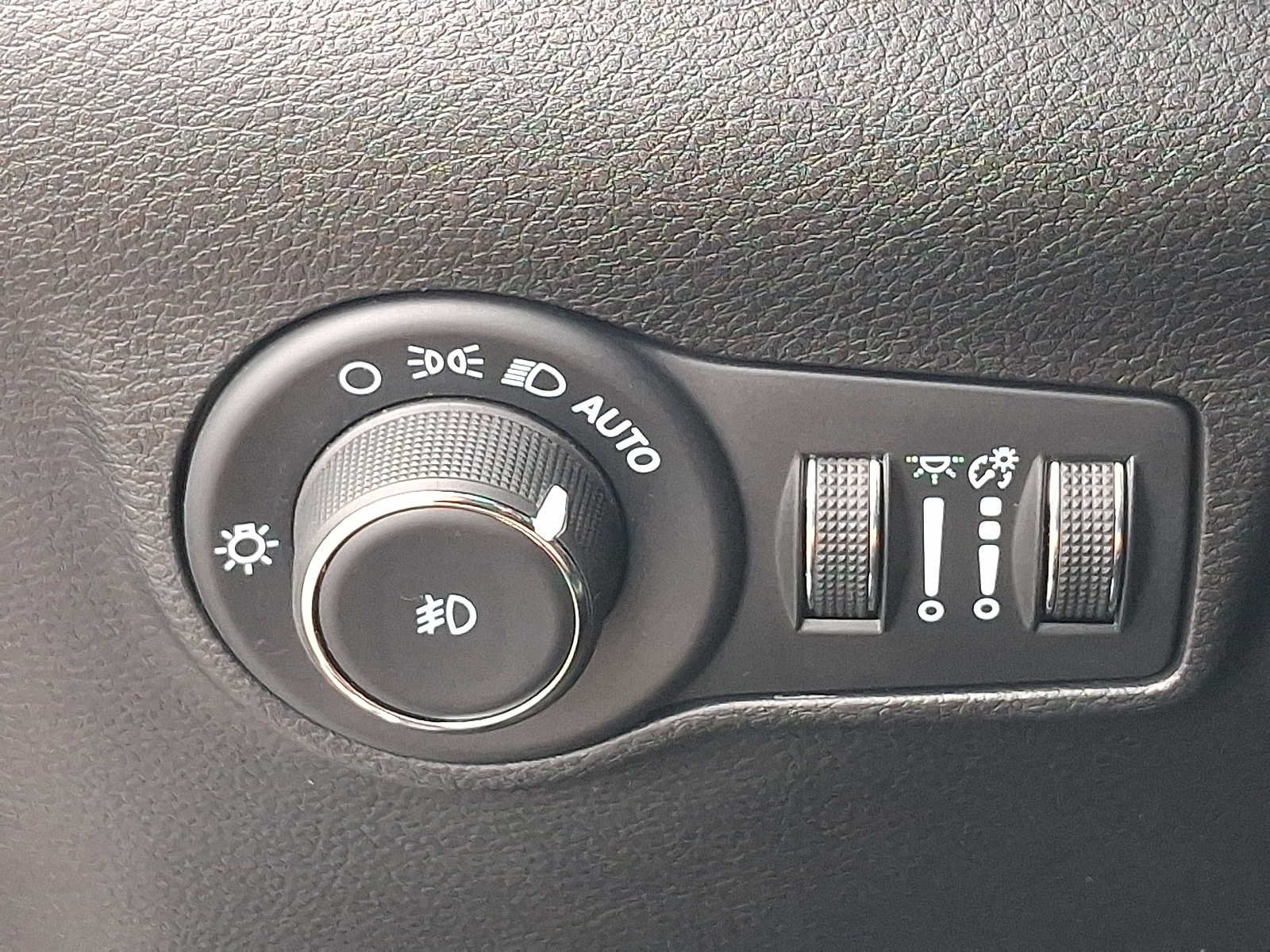 Used 2024 Jeep Compass Limited AWD/4WD image 26