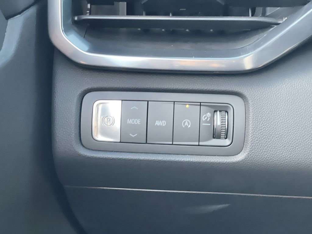 New 2026 GMC Acadia AT4 image 23