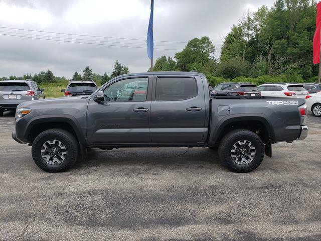 Used 2023 Toyota Tacoma TRD Off-Road AWD/4WD image 4
