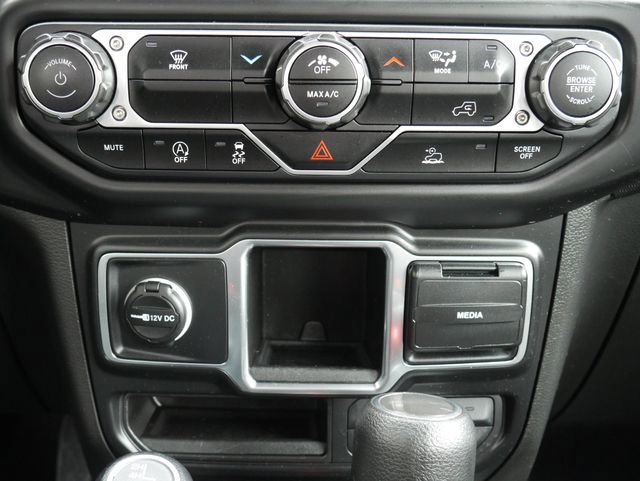 Used 2023 Jeep Gladiator Sport AWD/4WD image 20