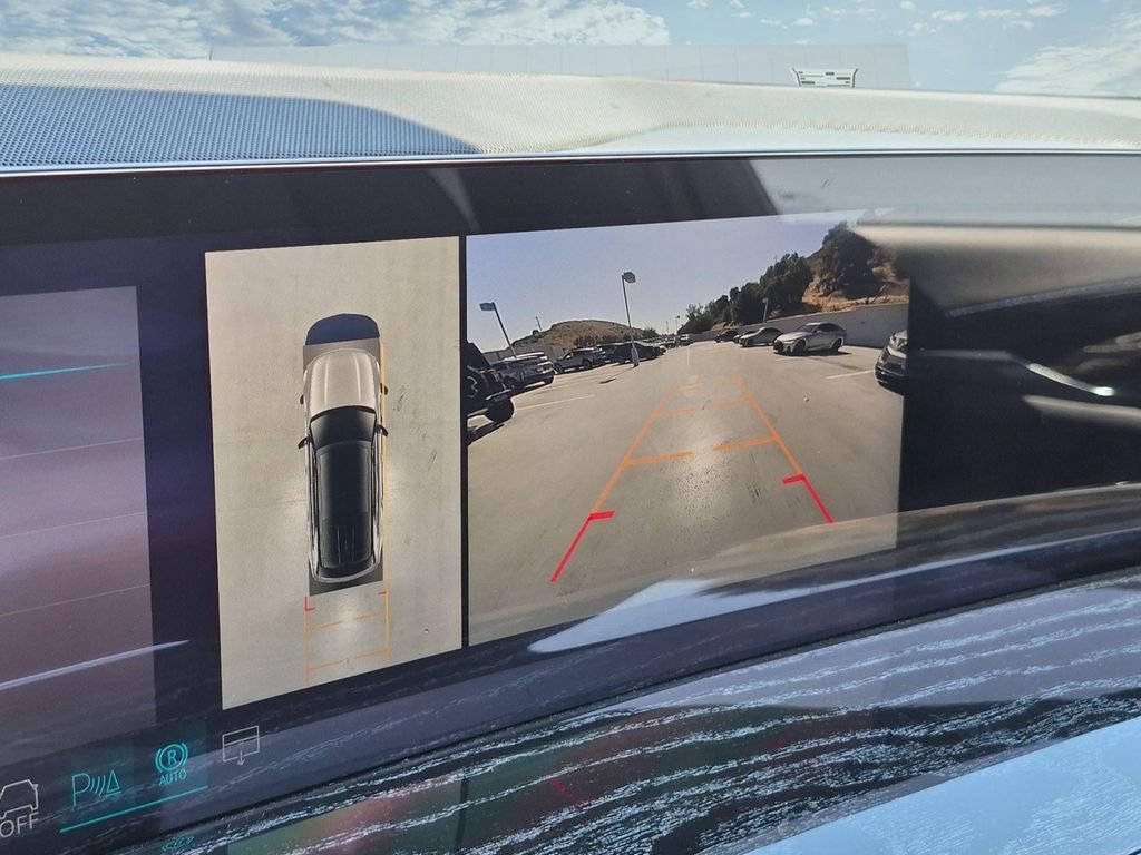 New 2026 Cadillac Escalade IQ Sport 1 w/ LPO, Floor Liner Package AWD/4WD image 8