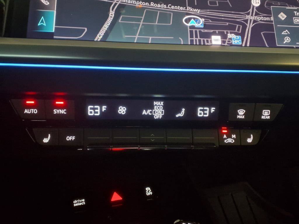 New 2025 Audi Q4 e-tron Premium Plus AWD/4WD image 17