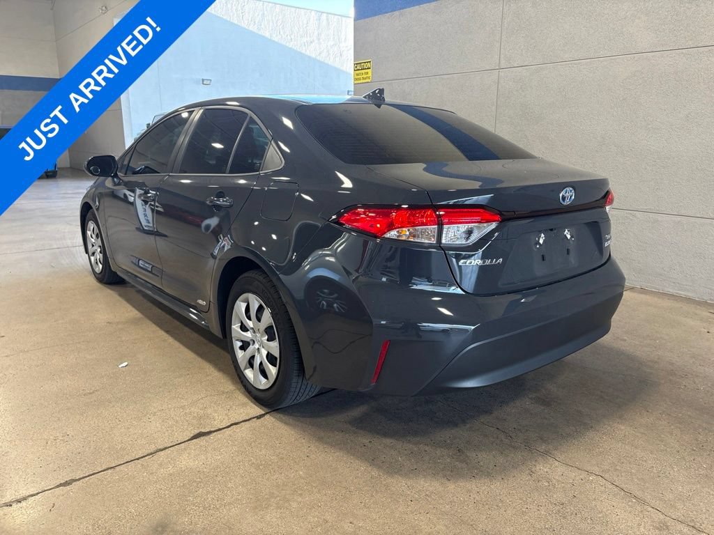 Used 2024 Toyota Corolla LE AWD/4WD image 4