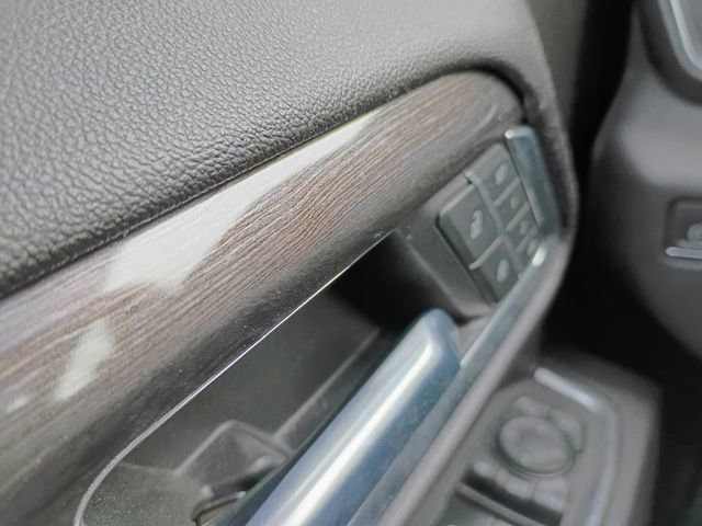 Used 2024 Chevrolet Silverado 2500 LTZ w/ LTZ Convenience Package image 28