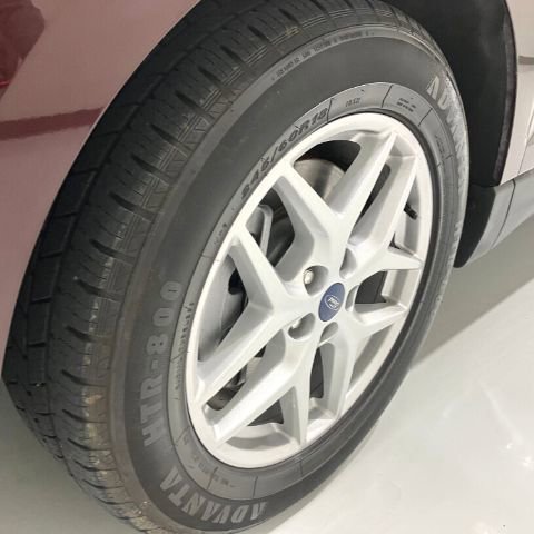 Used 2022 Ford Edge SEL AWD/4WD image 9