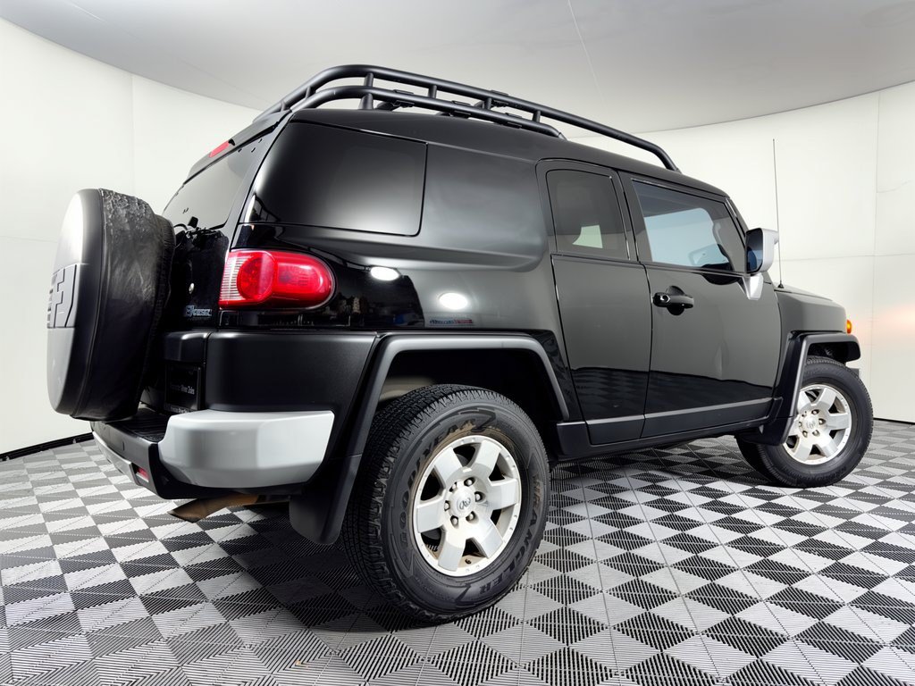 Used 2008 Toyota FJ Cruiser 2WD image 9