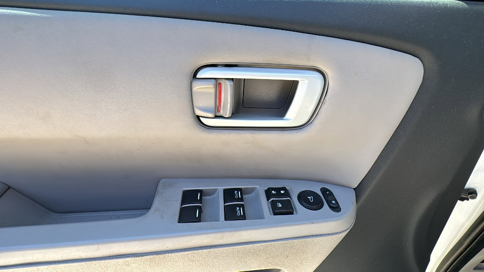 Used 2015 Honda Pilot EX-L image 11