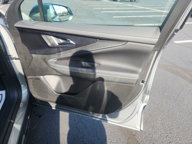 New 2025 Chevrolet Blazer EV LT image 9