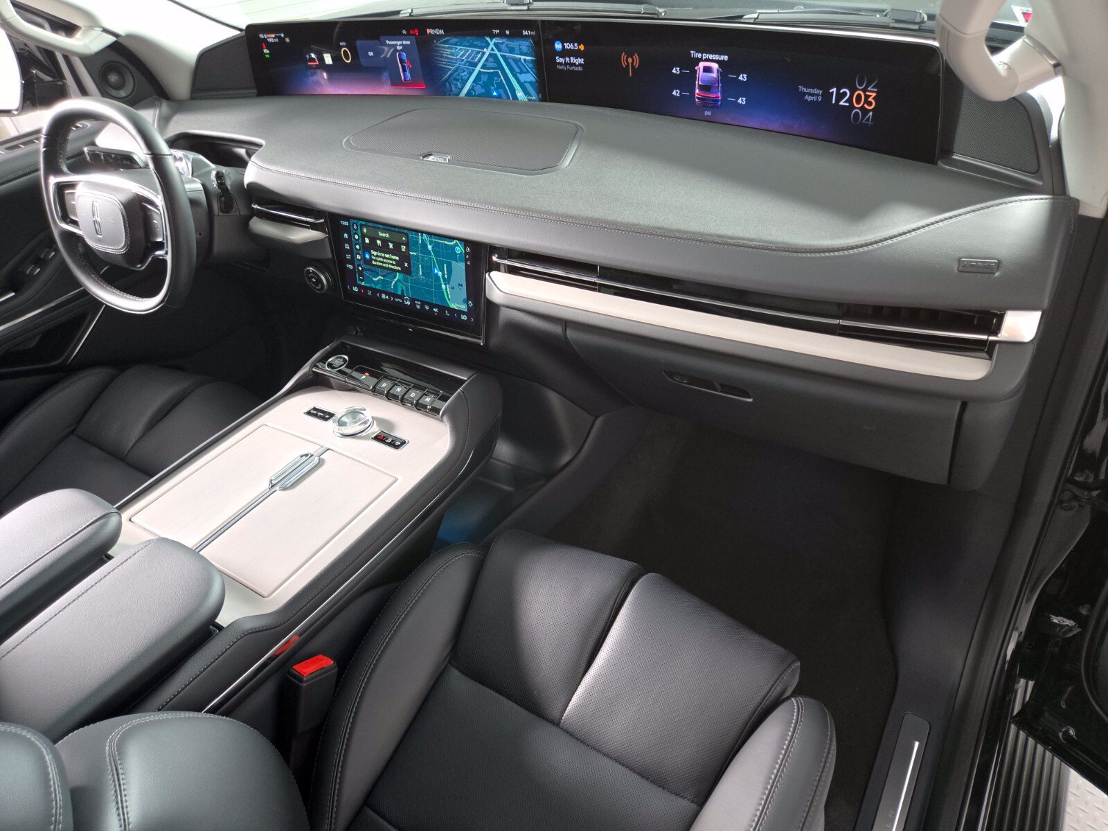 New 2026 Lincoln Navigator Premiere AWD/4WD image 20