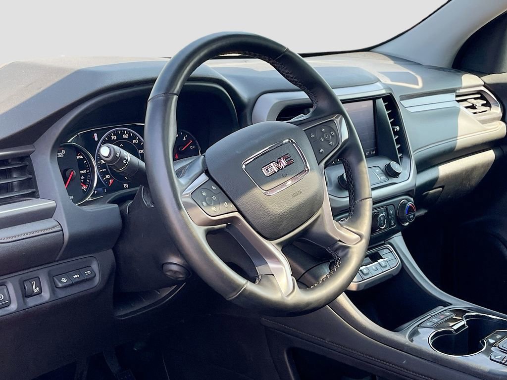Used 2023 GMC Acadia AT4 w/ Technology Package AWD/4WD image 9