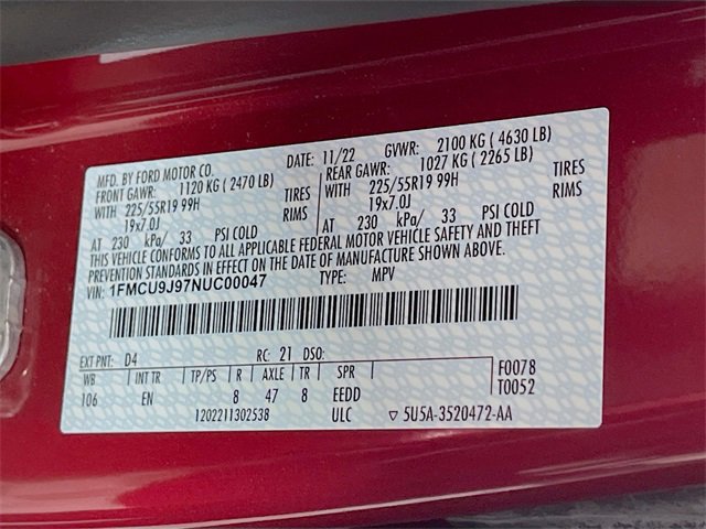 Used 2022 Ford Escape Titanium w/ Class II Trailer Tow Package image 34