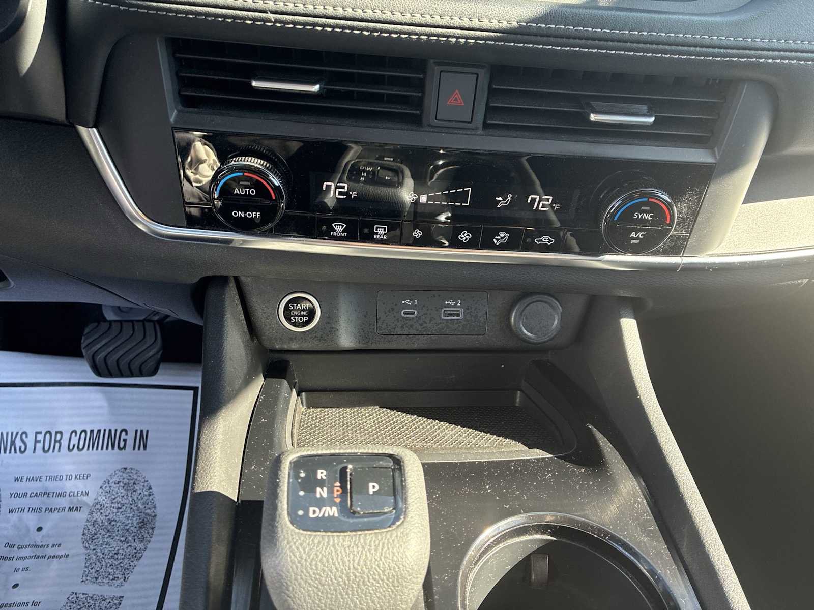 Used 2023 Nissan Rogue SV image 17