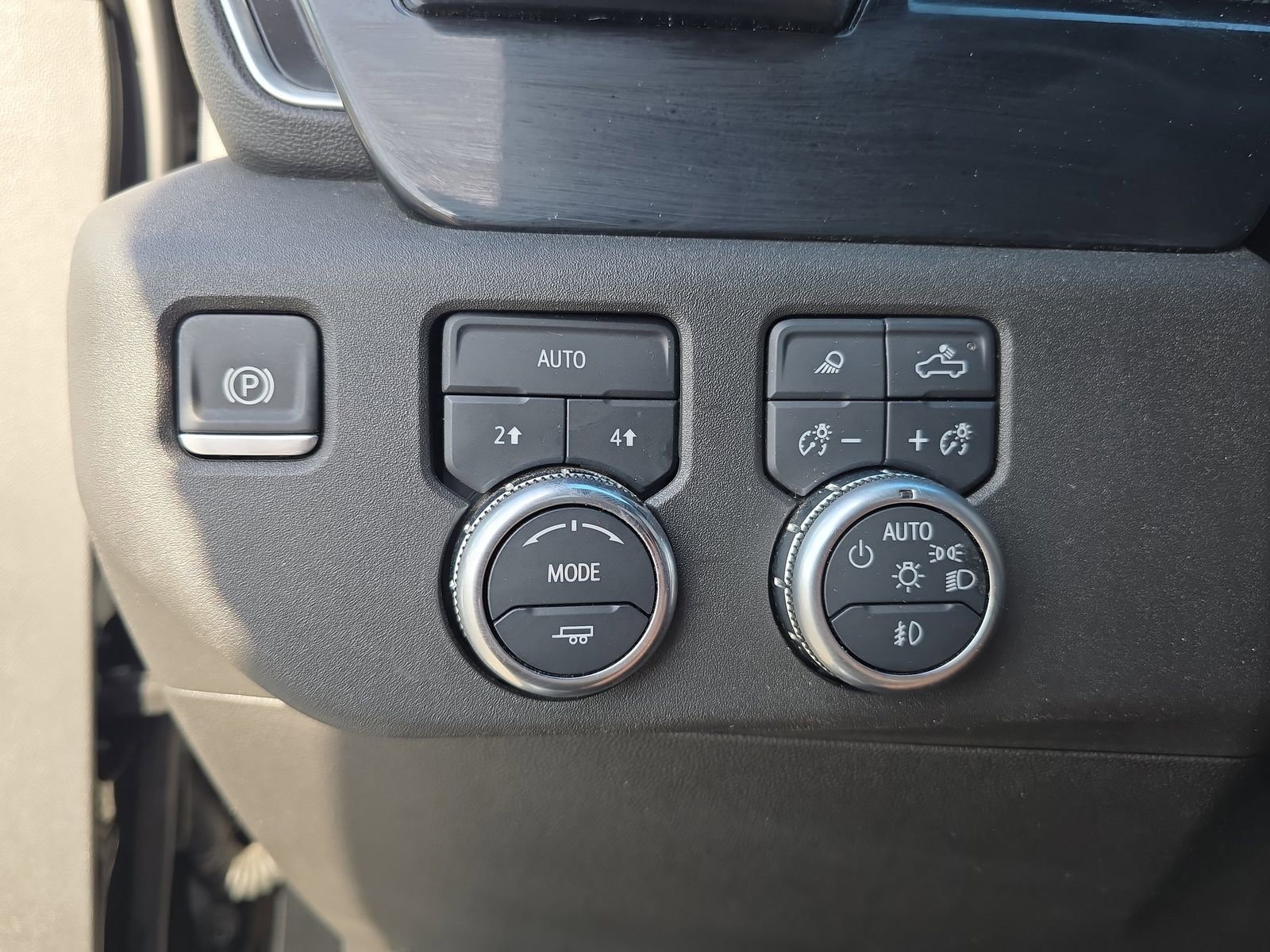 Used 2025 GMC Sierra 1500 SLT image 20