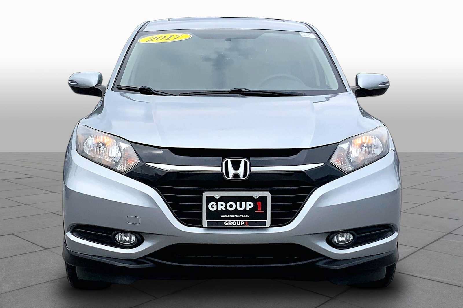 Used 2017 Honda HR-V EX image 4