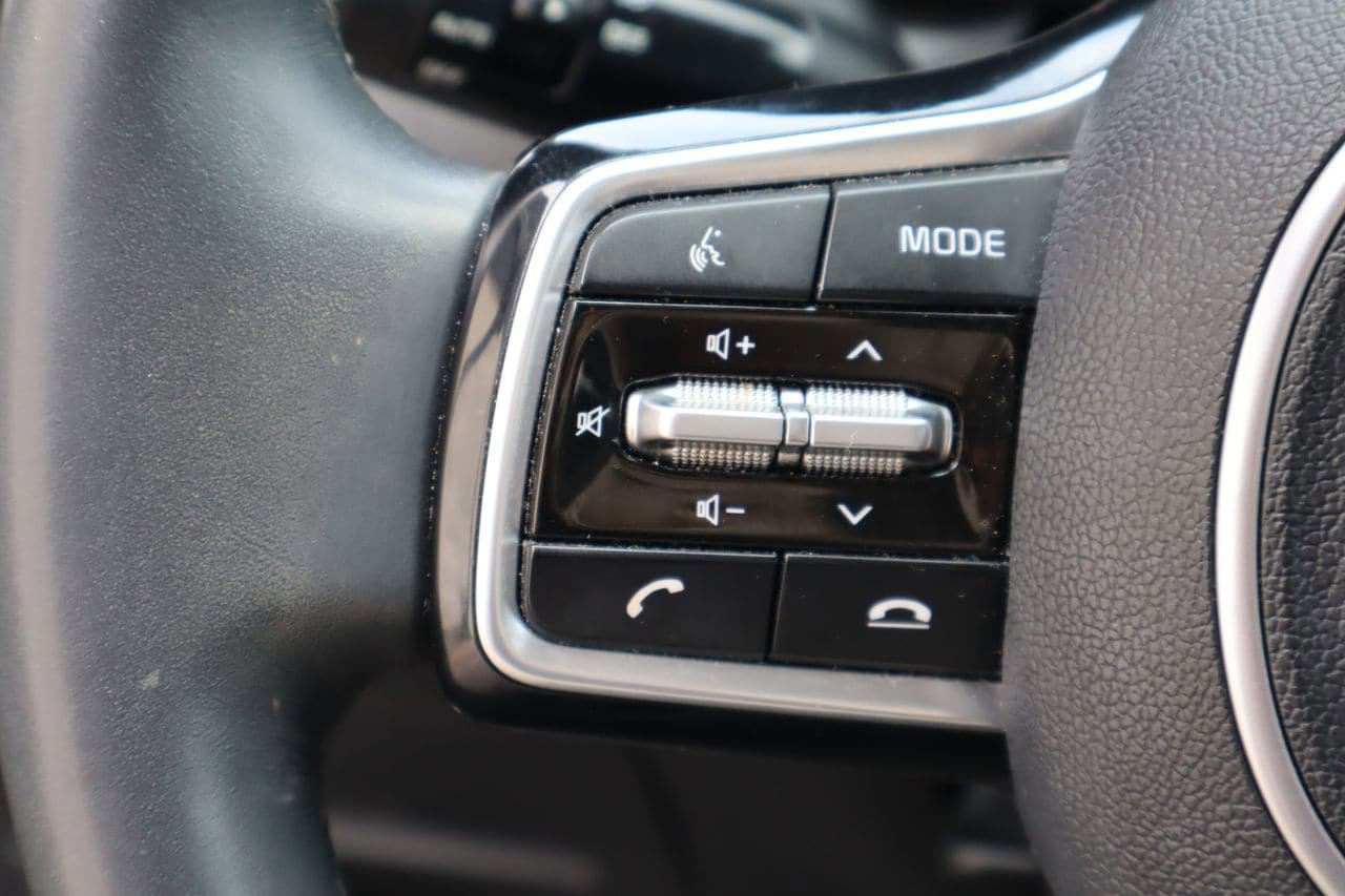 Used 2023 Kia Sorento SX FWD image 13