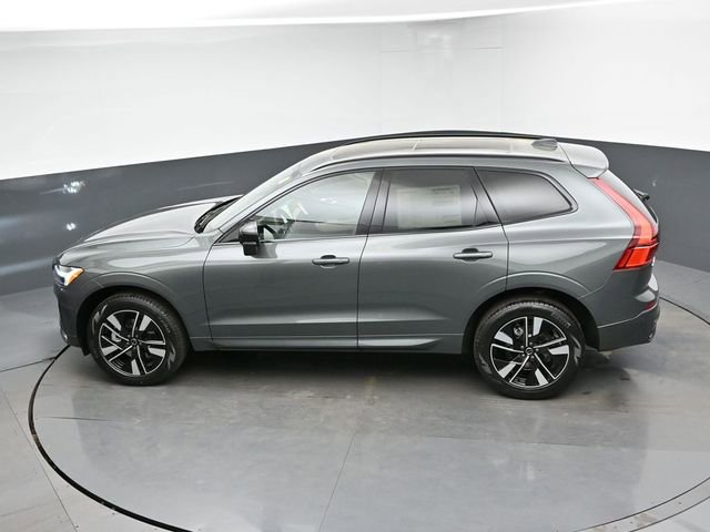New 2026 Volvo XC60 B5 Core w/ Climate Package image 45