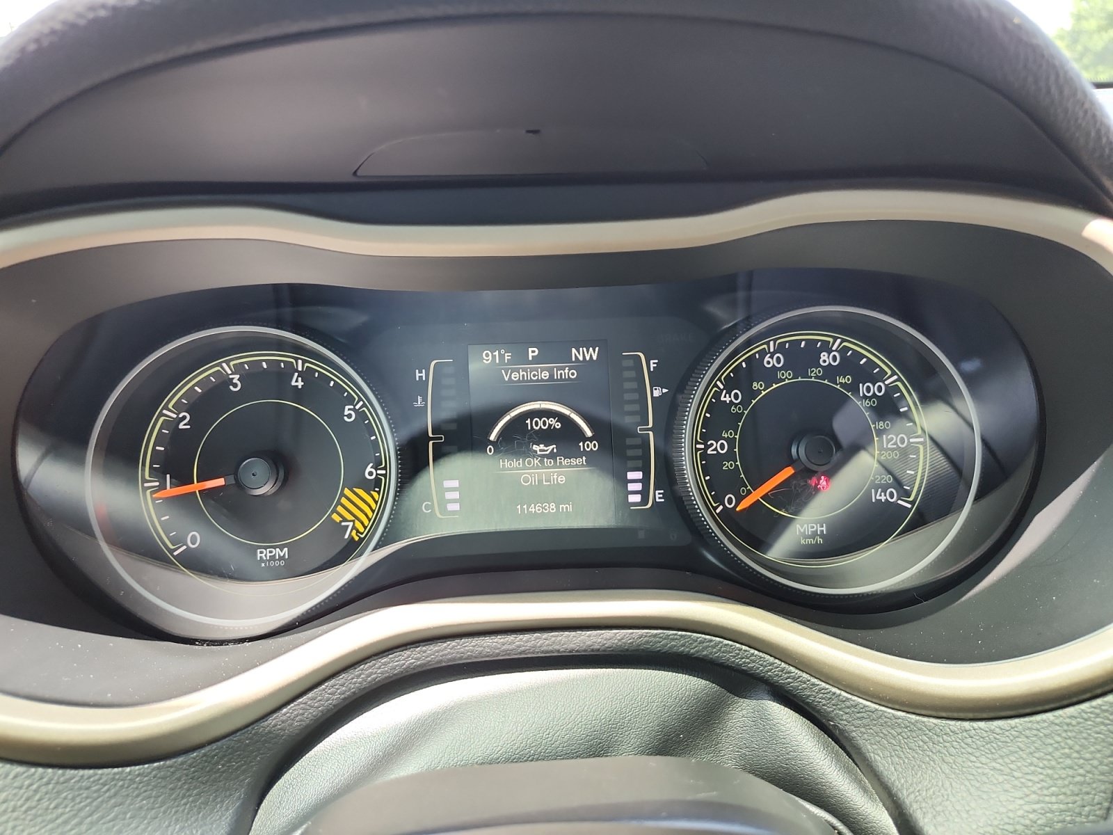 Used 2018 Jeep Cherokee Sport AWD/4WD image 20