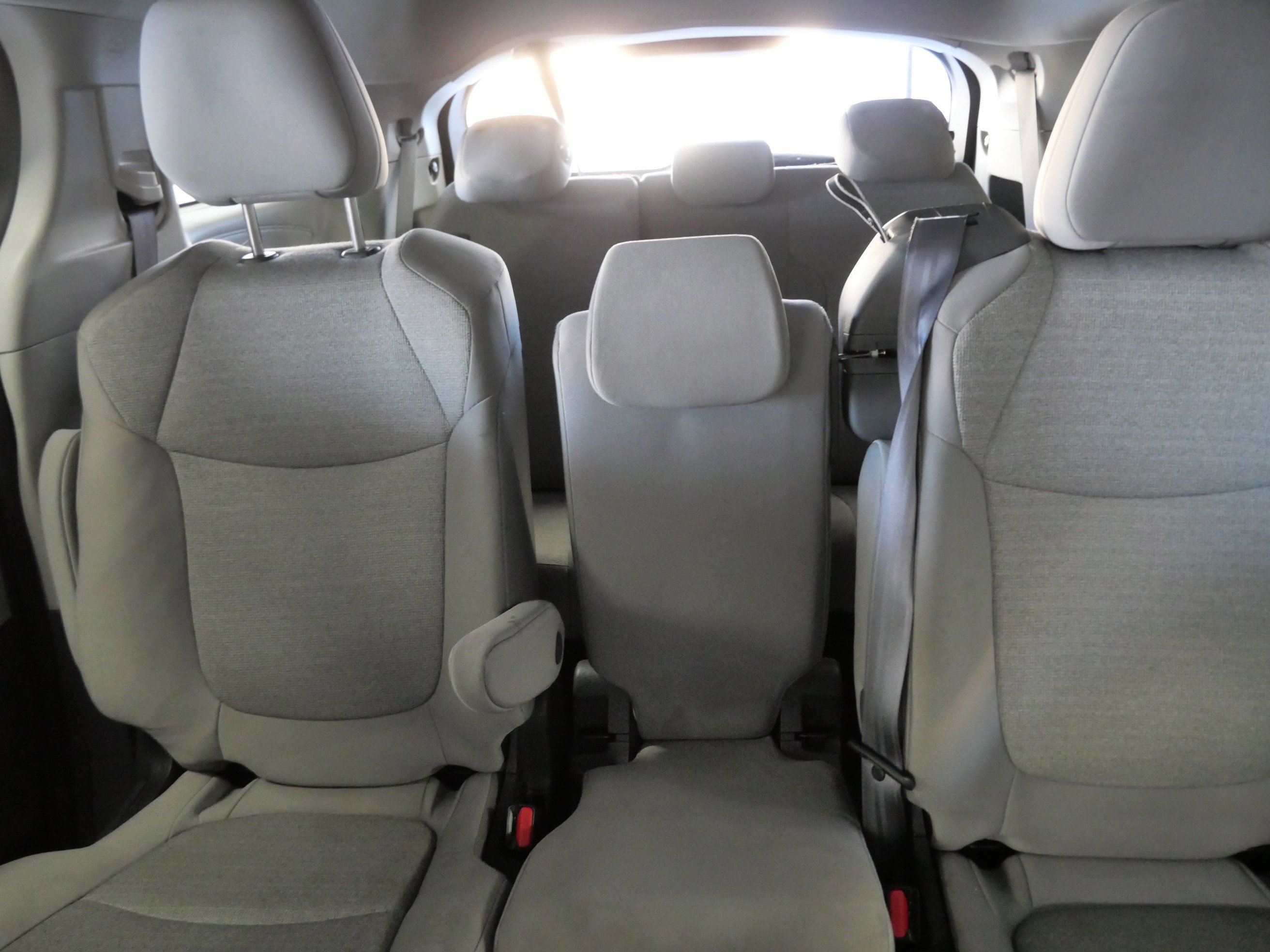 Certified 2024 Toyota Sienna LE image 14