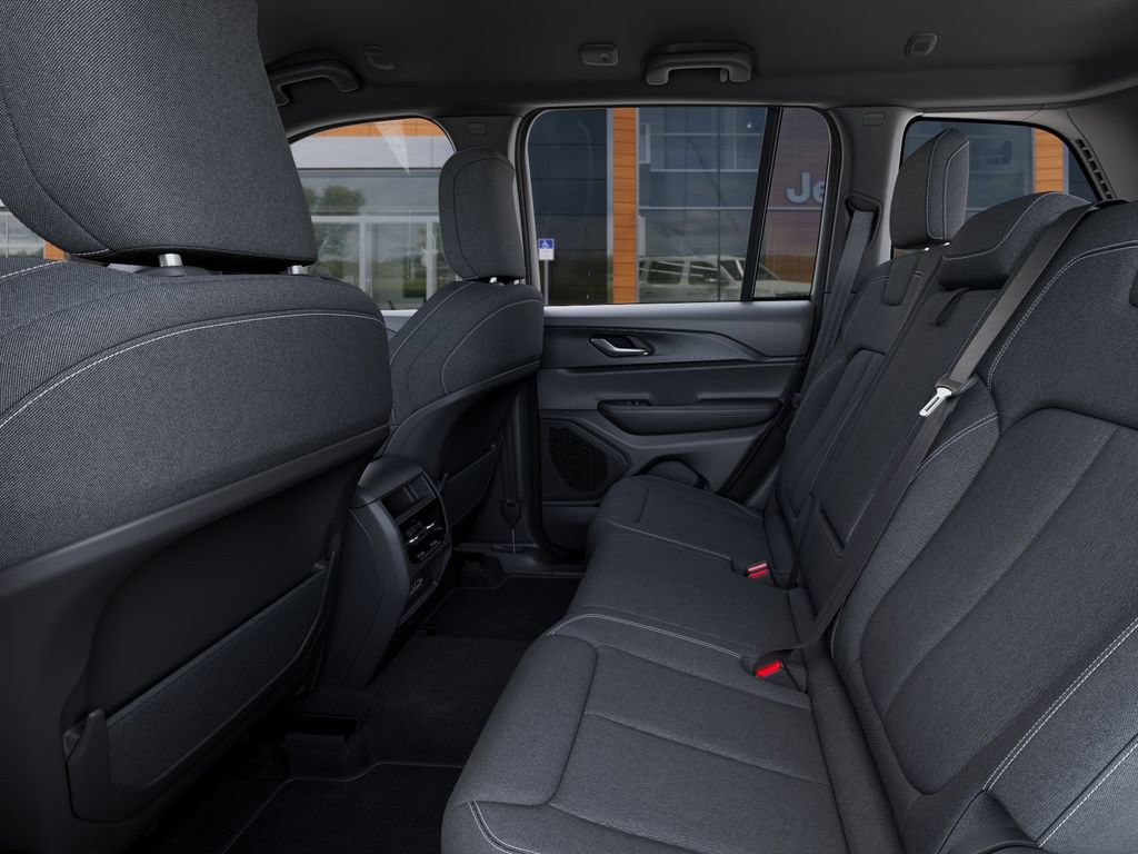 New 2026 Jeep Grand Cherokee Laredo image 23