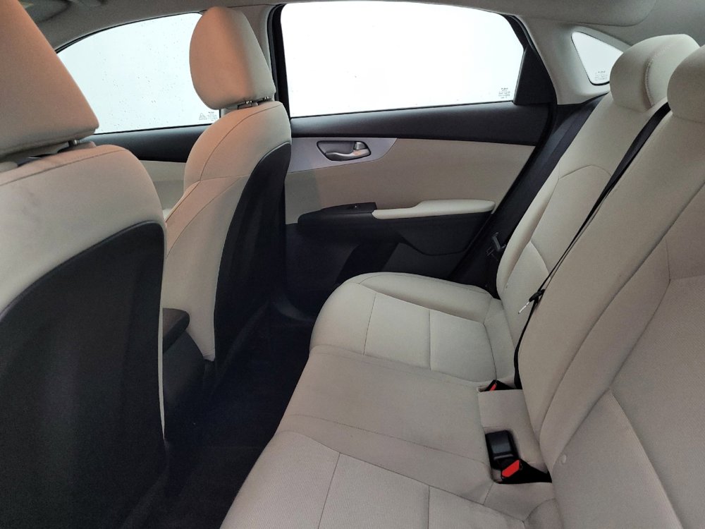 Used 2023 Kia Forte LXS image 18
