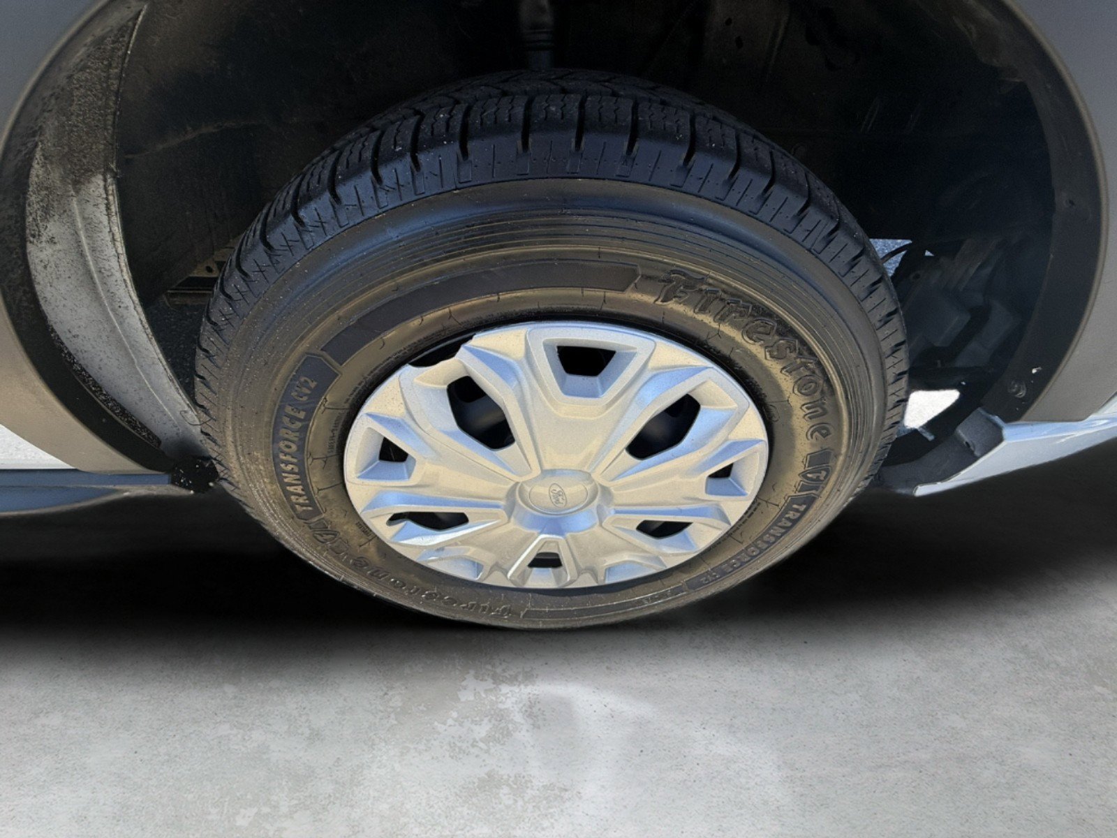 Used 2023 Ford Transit 350 XLT image 27